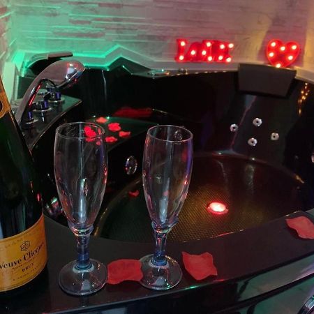 B&B Alla Stazione ナポリ エクステリア 写真