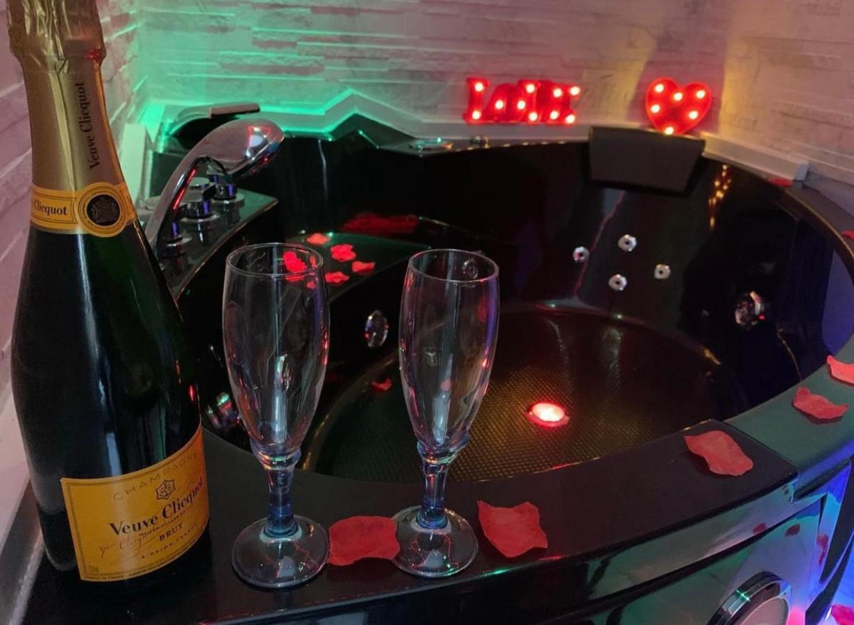 B&B Alla Stazione ナポリ エクステリア 写真