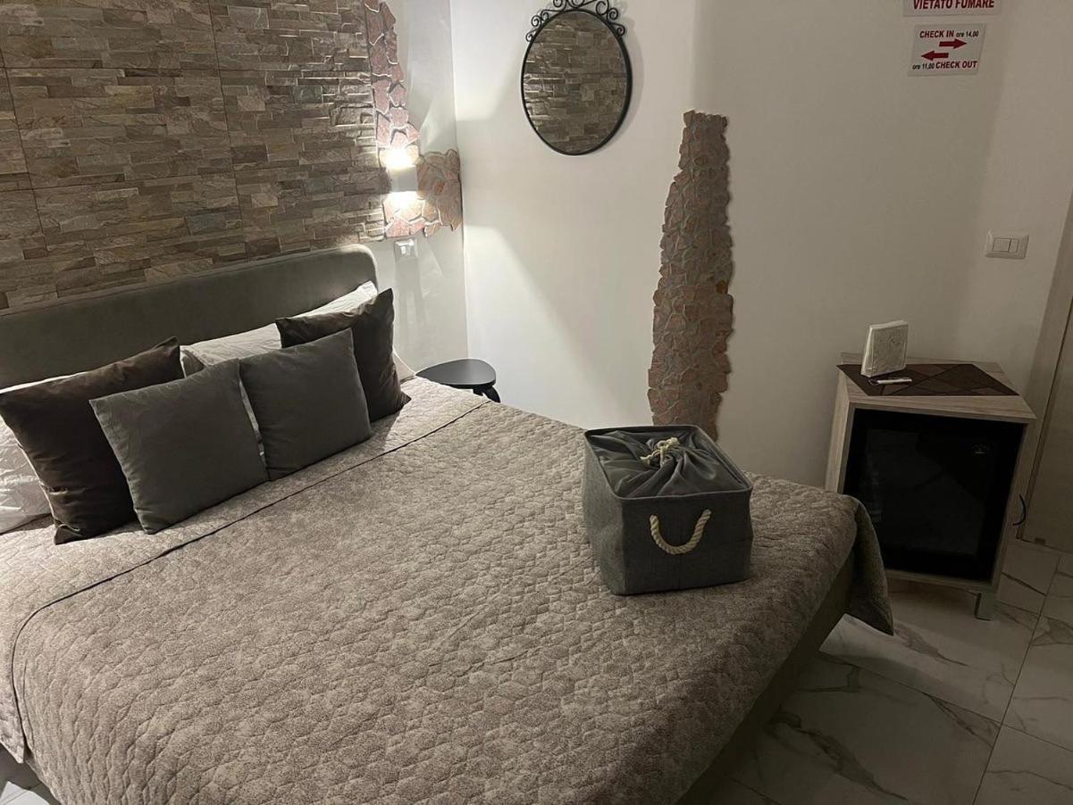 B&B Alla Stazione ナポリ エクステリア 写真