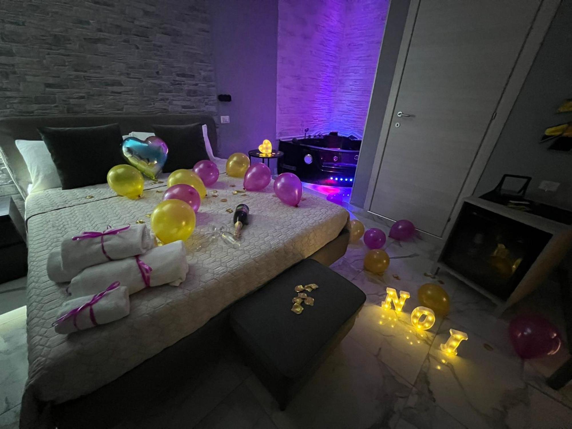 B&B Alla Stazione ナポリ エクステリア 写真